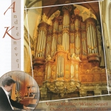 André Knevel bespeelt het Vater-Müller-Witte-orgel in de Oude Kerk Amsterdam